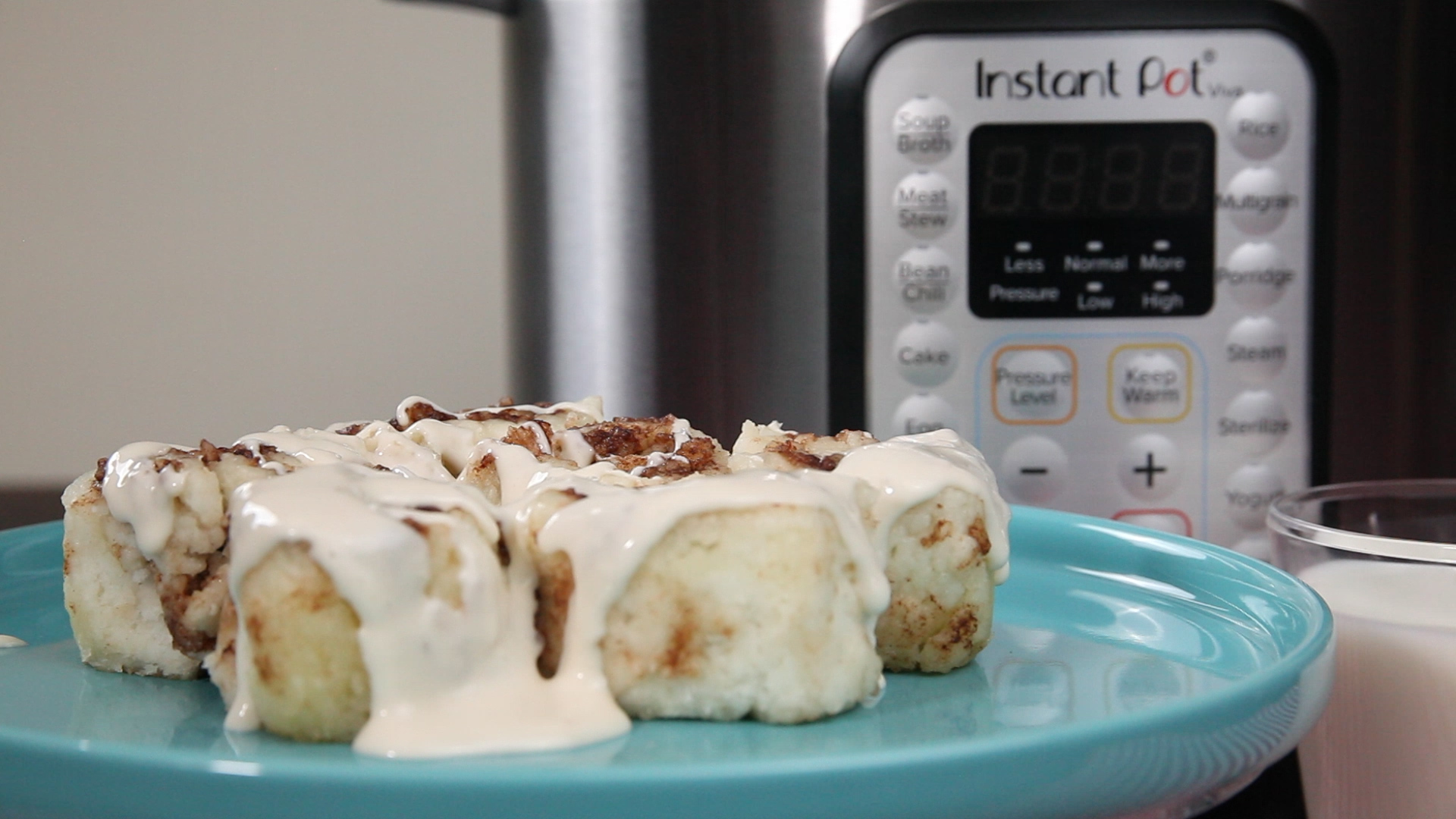 Instant Pot Fluffy Pancake Cinnamon Rolls